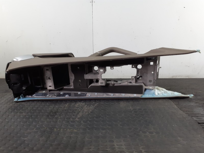 Recambio de consola central para porsche cayenne (typ 92aa) diesel platinum edition referencia OEM IAM 45800001 4580110002 P2-A2