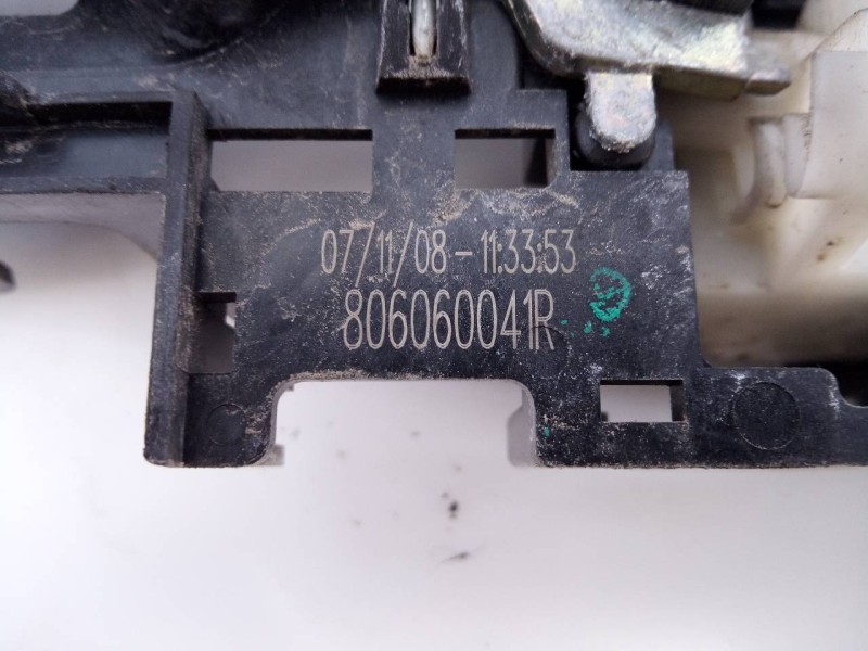 Recambio de cerradura puerta delantera derecha para renault megane iii berlina 5 p authentique referencia OEM IAM 806060041R  E1
