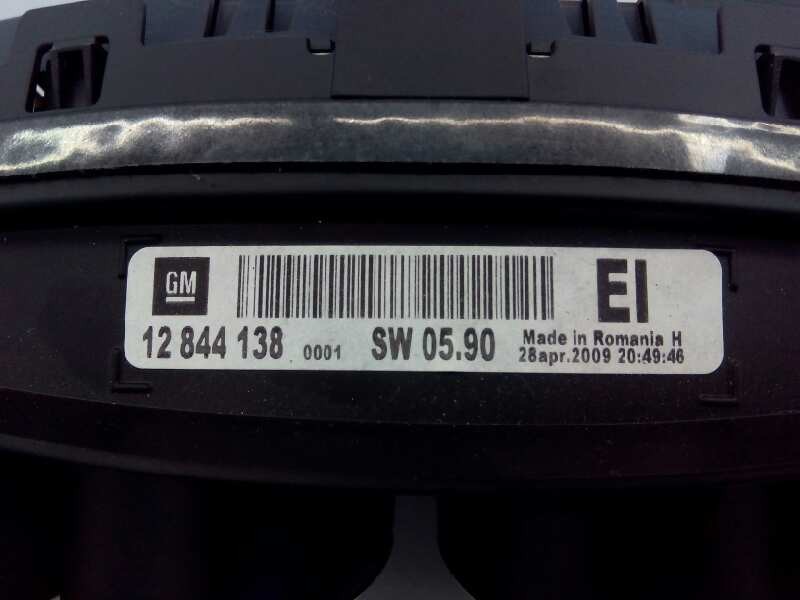 Recambio de cuadro instrumentos para opel insignia berlina excellence referencia OEM IAM 12844138  E3-A5-18-2