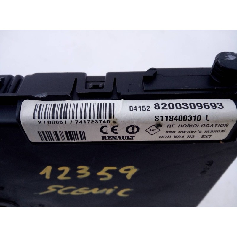 Recambio de caja reles / fusibles para renault scenic ii authentique referencia OEM IAM 8200309693 S118400310 E2-A1-34-3