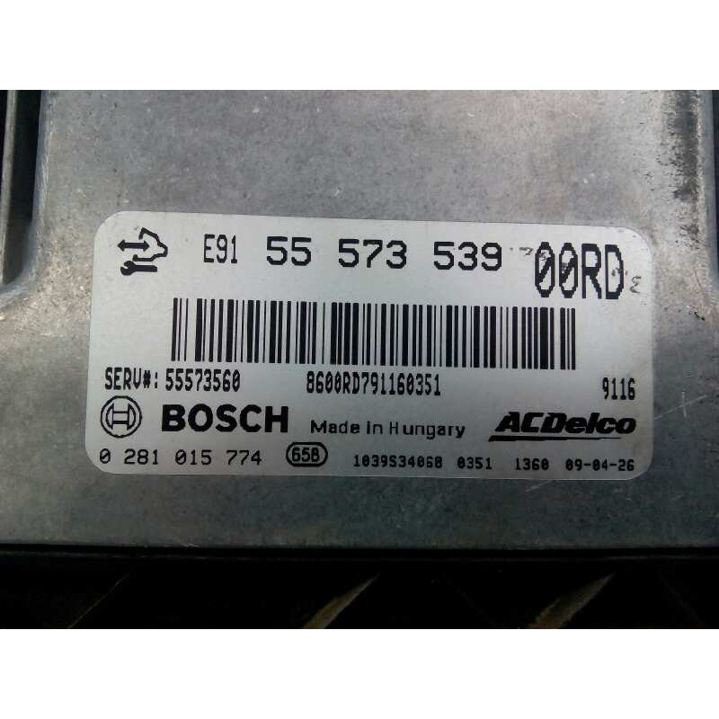 Recambio de centralita motor uce para opel insignia berlina excellence referencia OEM IAM 55573539 0281015774 E3-A5-18-2