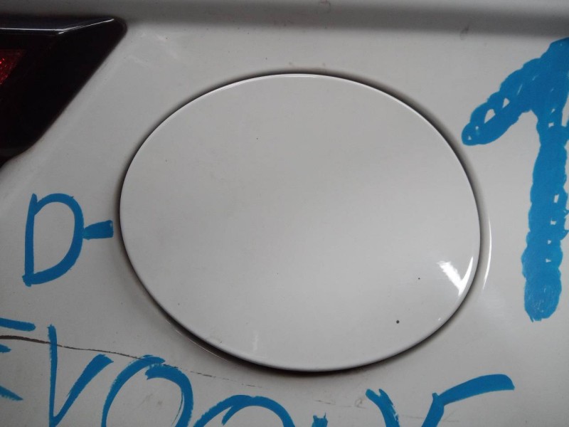 Recambio de tapa exterior combustible para land rover evoque prestige referencia OEM IAM   