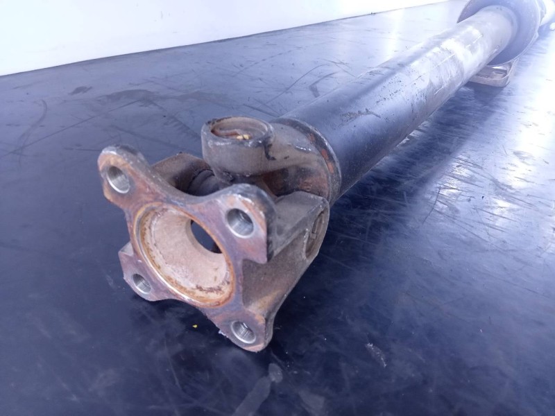 Recambio de transmision central para ssangyong rexton w limited 4wd referencia OEM IAM 3320008D00  P1-B3-24