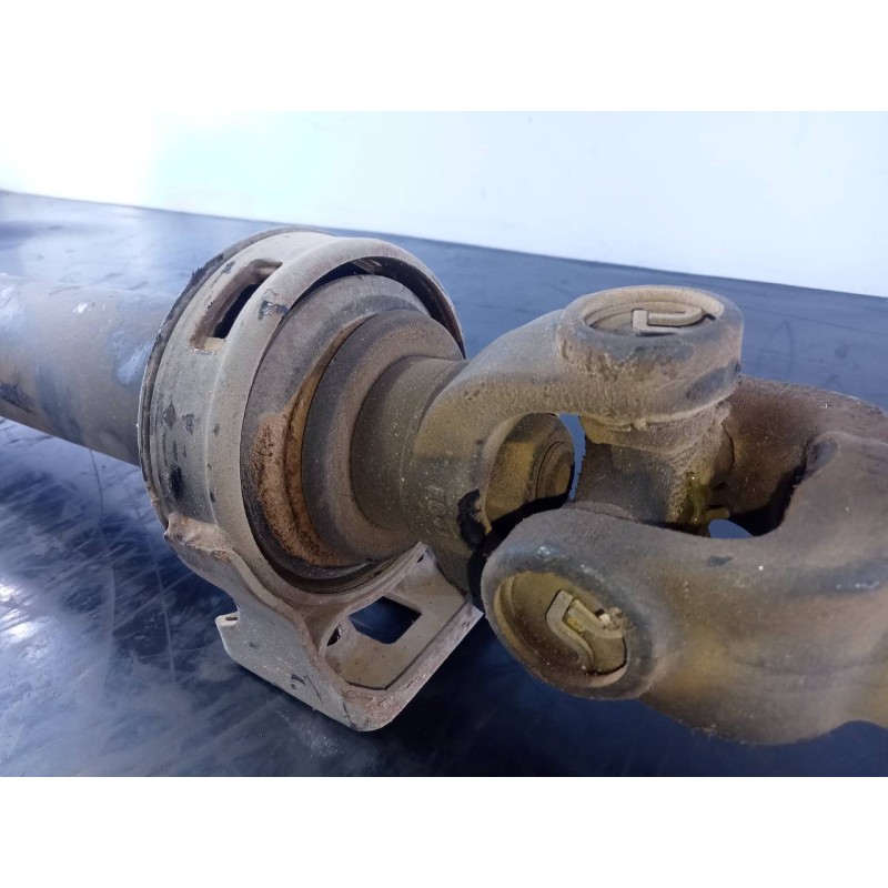 Recambio de transmision central para ssangyong rexton w limited 4wd referencia OEM IAM 3320008D00  P1-B3-24