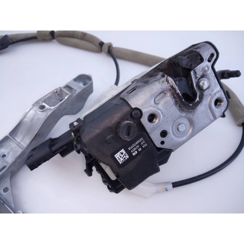 Recambio de cerradura puerta trasera derecha para citroën berlingo cuadro sx referencia OEM IAM   E1-A4-32-2