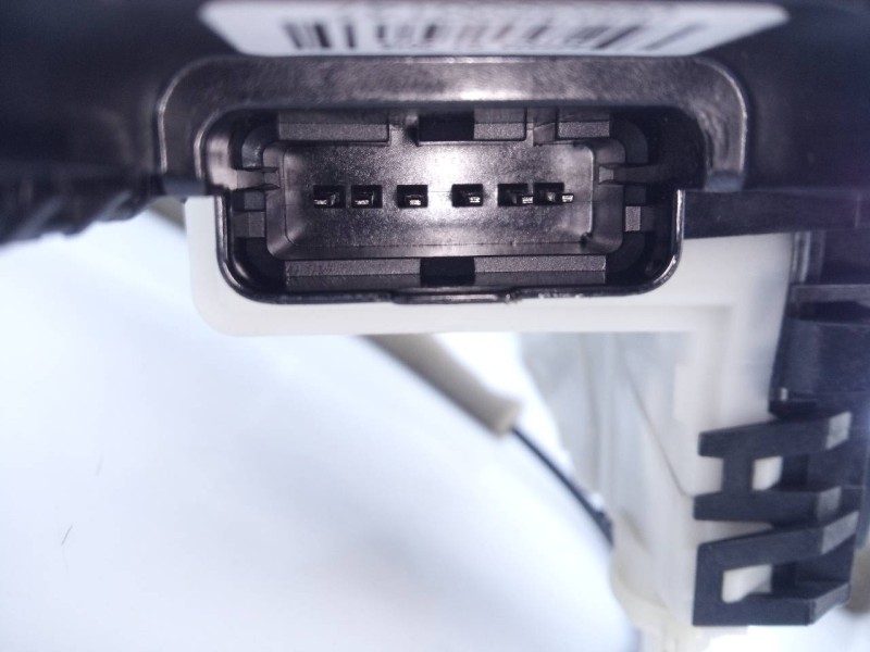 Recambio de cerradura puerta trasera derecha para citroën berlingo cuadro sx referencia OEM IAM   E1-A4-32-2