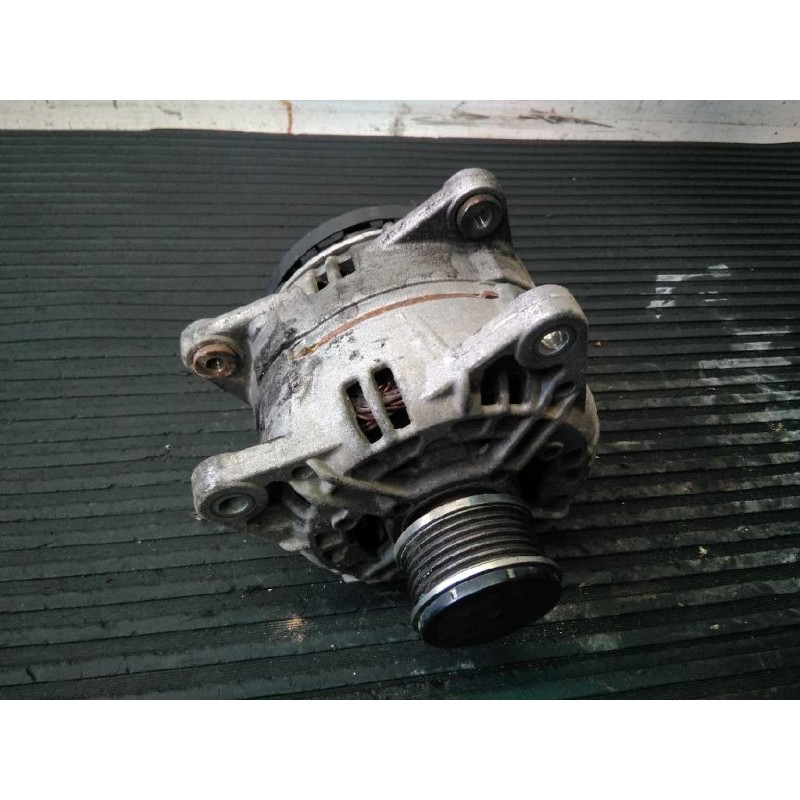 Recambio de alternador para nissan nv 200 (m20) kasten comfort referencia OEM IAM 2310000Q2J 0124525140 P3-A4-15-2