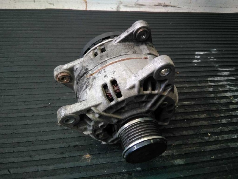 Recambio de alternador para nissan nv 200 (m20) kasten comfort referencia OEM IAM 2310000Q2J 0124525140 P3-A4-15-2