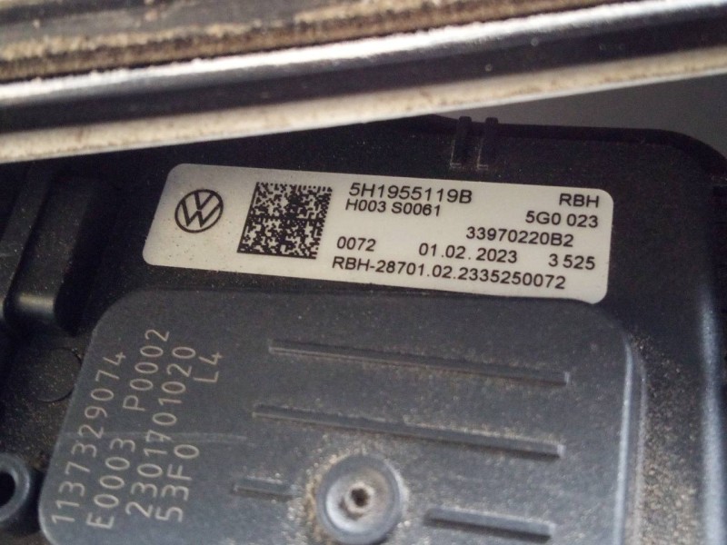 Recambio de motor limpia delantero para volkswagen golf viii lim. (cd1) life referencia OEM IAM 5H1955119B 139722500B 