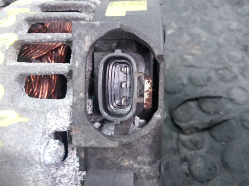 Recambio de alternador para kia sportage concept 4x2 referencia OEM IAM 373002A850  P3-A5-2-3