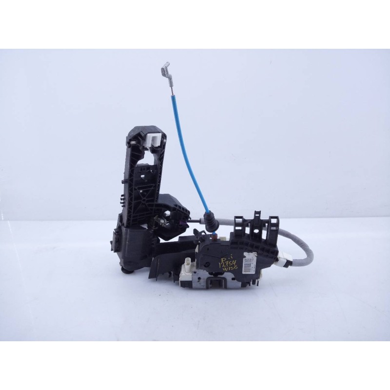 Recambio de cerradura puerta delantera izquierda para mercedes-benz clase gla (w156) cross activity referencia OEM IAM A16672001
