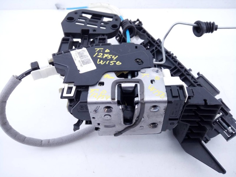 Recambio de cerradura puerta trasera derecha para mercedes-benz clase gla (w156) cross activity referencia OEM IAM A2047302835  