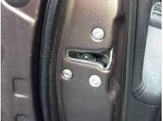 CERRADURA PUERTA DELANTERA IZQUIERDA 