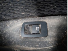 MANDO ELEVALUNAS TRASERO DERECHO 