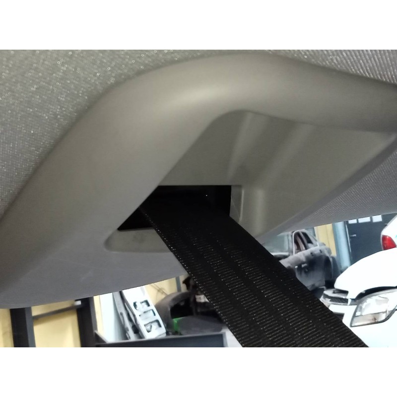 Recambio de cinturon seguridad trasero central para kia sportage concept 4x2 referencia OEM IAM   