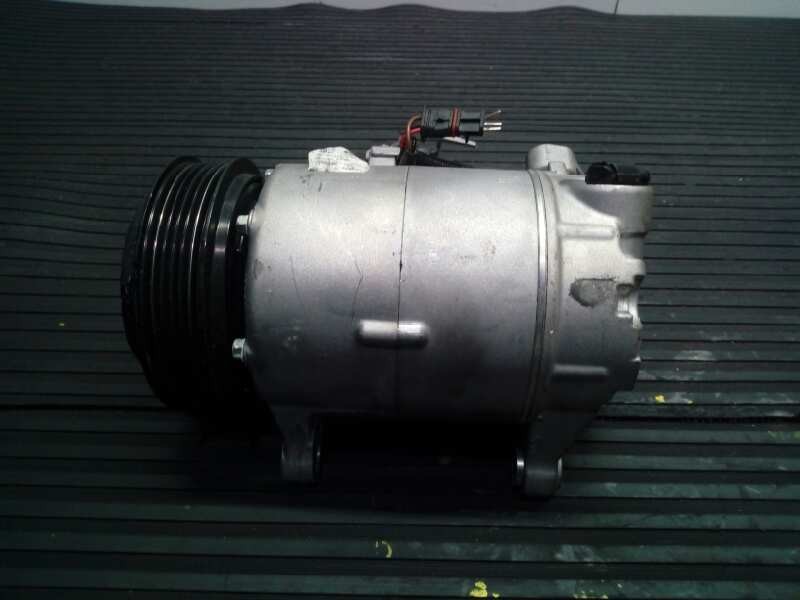 Recambio de compresor aire acondicionado para bmw serie x1 (f48) sdrive18d referencia OEM IAM 682687901 303246 P3-A1-22-3