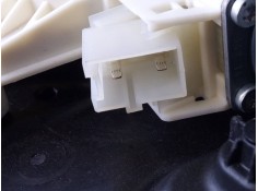 Recambio de elevalunas delantero izquierdo para mercedes-benz clase gla (w156) cross activity referencia OEM IAM A2469065100   2