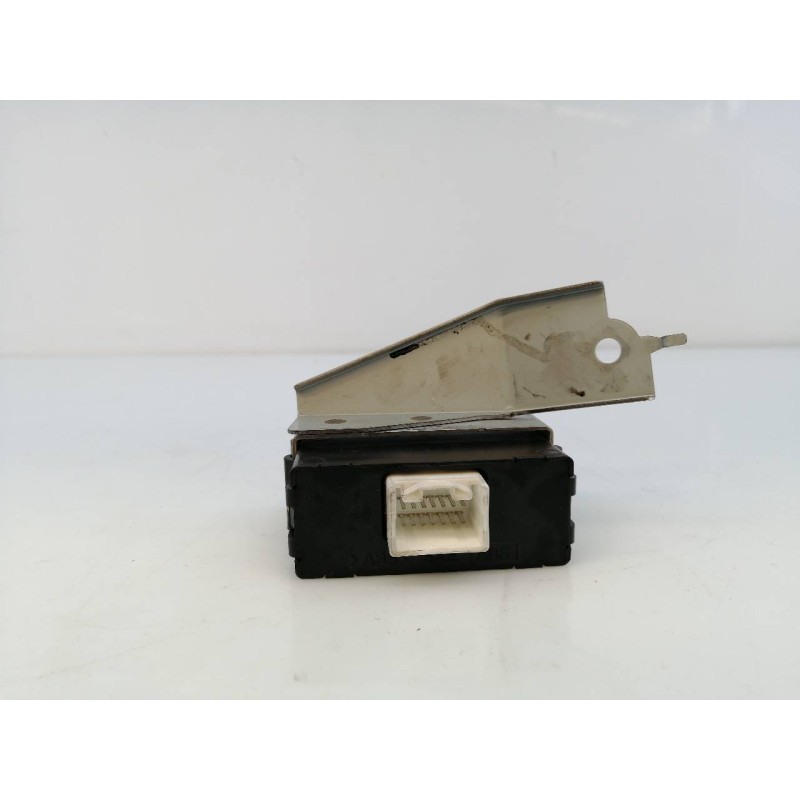 Recambio de centralita check control para toyota previa (r30) 2.0 d-4d luna referencia OEM IAM 97RI012011  E3-A3-4-2
