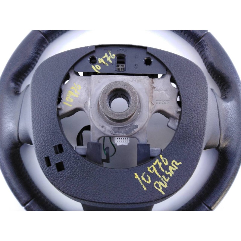 Recambio de volante para nissan pulsar (c13) acenta referencia OEM IAM 143155062 34178105B E3-B4-3-4