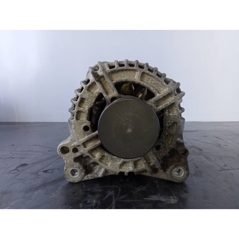 Recambio de alternador para audi a4 ber. (b8) básico referencia OEM IAM 03G903016E  P3-B5-17-3