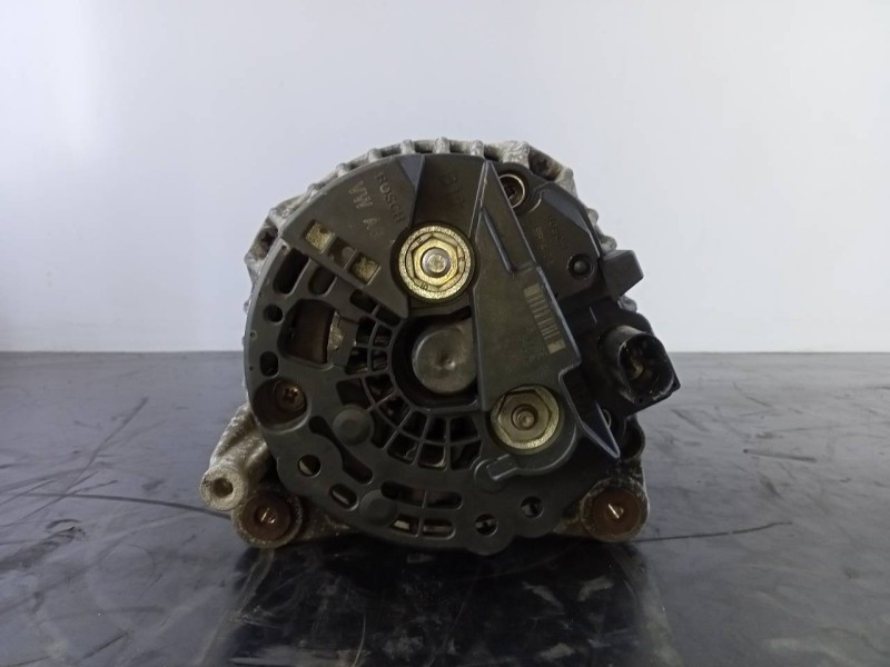 Recambio de alternador para audi a4 ber. (b8) básico referencia OEM IAM 03G903016E  P3-B5-17-3