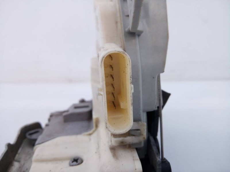 Recambio de cerradura puerta delantera derecha para audi q5 (8r) 2.0 tdi (125kw) referencia OEM IAM 8J1837016C  E1-A5-51-1