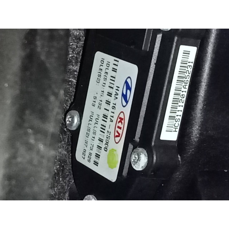 Recambio de pedal acelerador para kia sportage concept 4x2 referencia OEM IAM 1611A2S000  