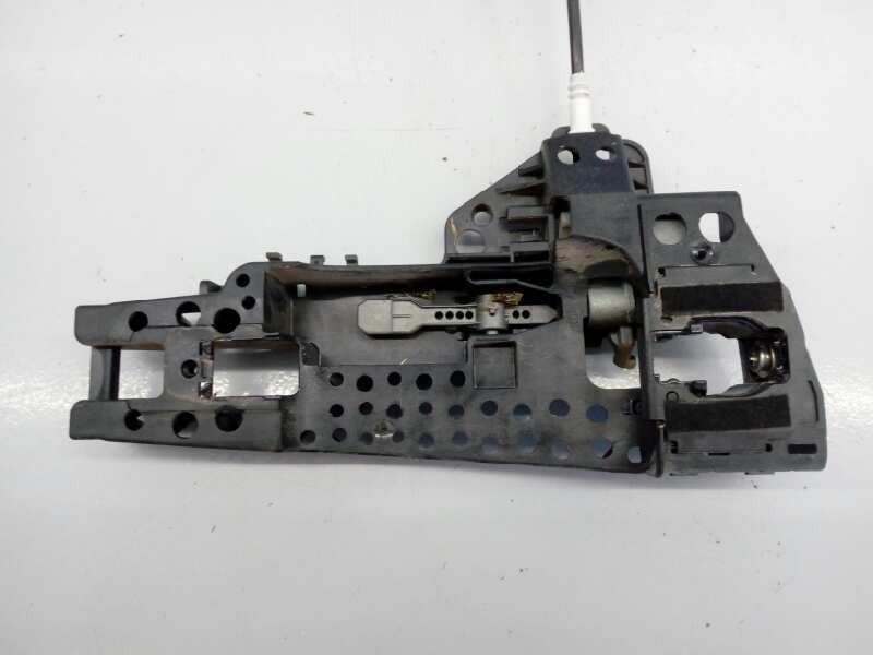 Recambio de cerradura puerta delantera derecha para audi q3 (8ug) design quattro referencia OEM IAM 8J1837016F  E1-B6-28-2