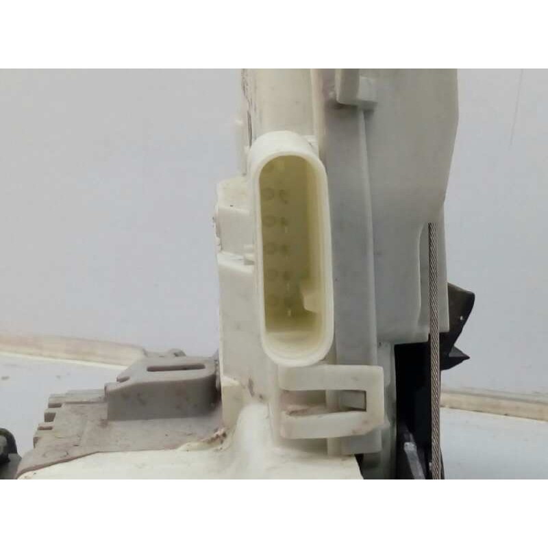 Recambio de cerradura puerta delantera derecha para audi q3 (8ug) design quattro referencia OEM IAM 8J1837016F  E1-B6-28-2