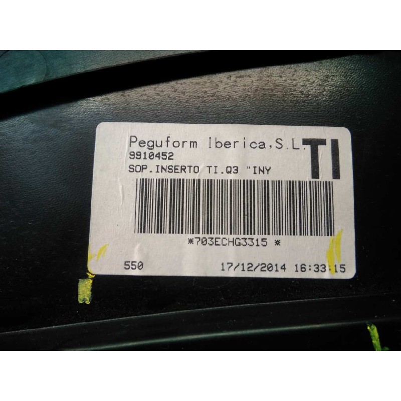 Recambio de guarnecido puerta trasera izquierda para audi q3 (8ug) design quattro referencia OEM IAM W08U08994R2C5PR W08U0899N0L