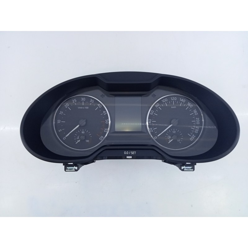 Recambio de cuadro instrumentos para skoda octavia combi (5e5) active referencia OEM IAM 5E0920781B  E2-A1-32-2