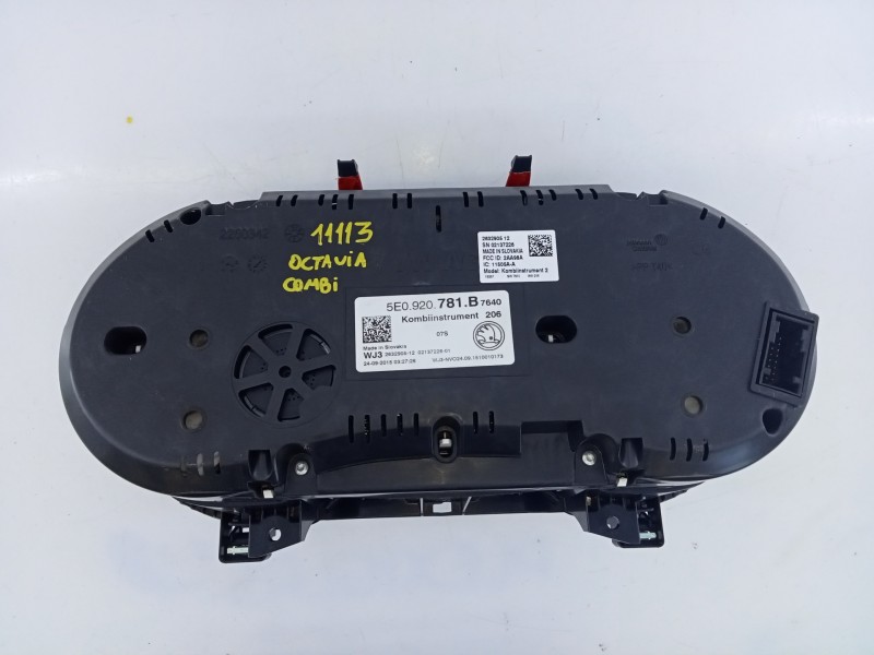 Recambio de cuadro instrumentos para skoda octavia combi (5e5) active referencia OEM IAM 5E0920781B  E2-A1-32-2