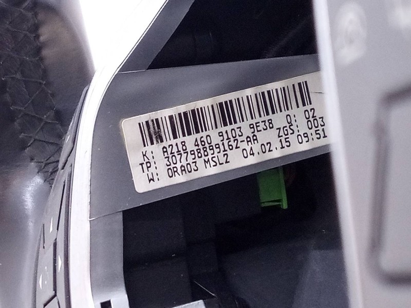 Recambio de volante para mercedes-benz clase gla (w156) cross activity referencia OEM IAM A2184609103  E1-A2-47-2