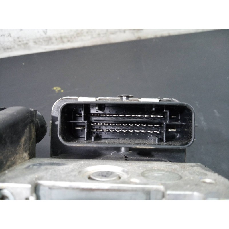 Recambio de abs para volkswagen caddy furgón/kombi maxi kombi bmt referencia OEM IAM 7E0907379Q  P3-B8-23-4