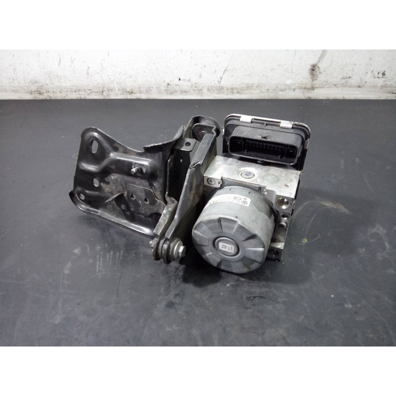 Recambio de abs para volkswagen caddy furgón/kombi maxi kombi bmt referencia OEM IAM 7E0907379Q  P3-B8-23-4