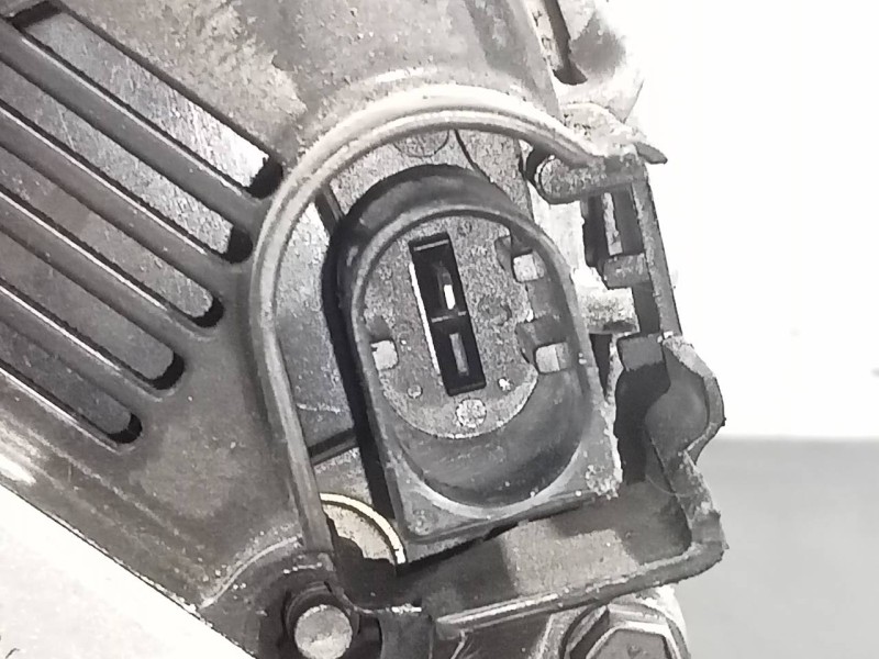 Recambio de alternador para volkswagen caddy furgón/kombi maxi kombi bmt referencia OEM IAM   P3-A5-7-1