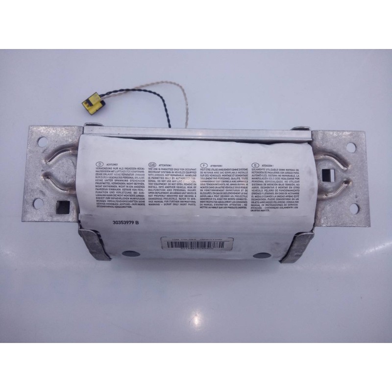 Recambio de airbag delantero derecho para bmw serie 1 berlina (e81/e87) 118d referencia OEM IAM 397066870077  E1-A3-2-1