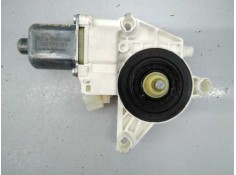 MOTOR ELEVALUNAS TRASERO DERECHO A2048200642 E1-A2-40-1