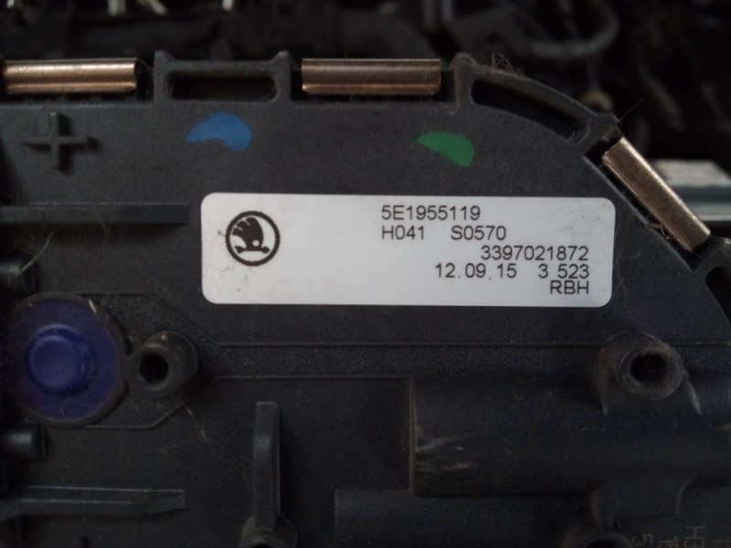 Recambio de motor limpia delantero para skoda octavia combi (5e5) active referencia OEM IAM 1397220689 5E1955119 