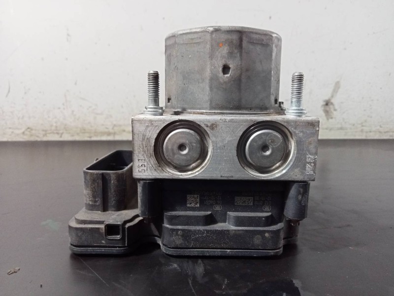 Recambio de abs para audi a1 (8x) attraction referencia OEM IAM 6R0614517 12121341906 P3-A8-29-5
