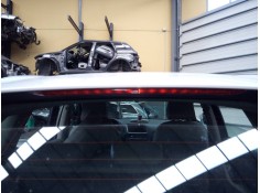 LUZ CENTRAL DE FRENO 