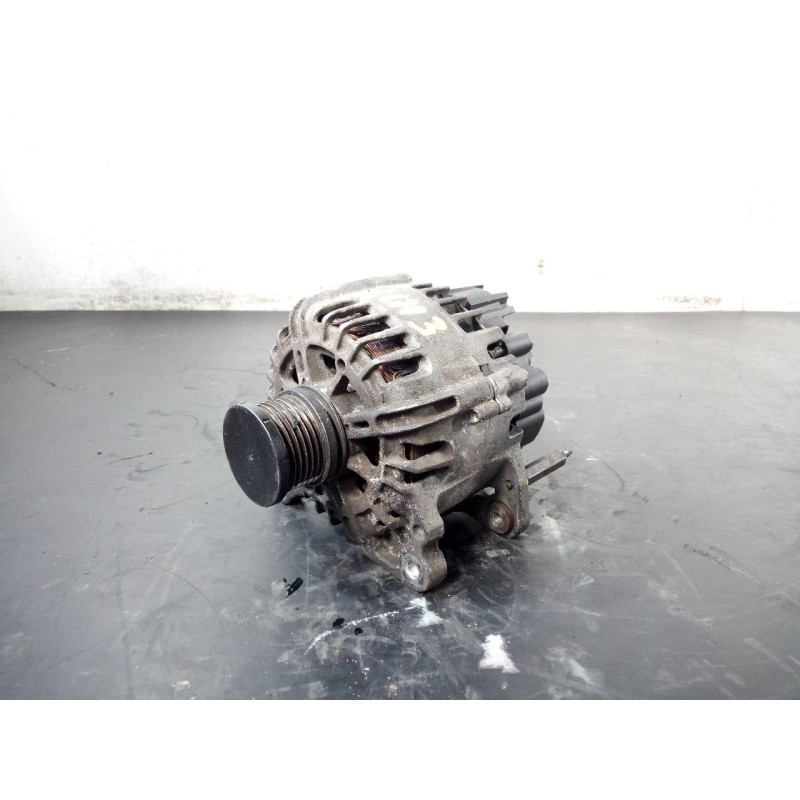 Recambio de alternador para skoda octavia combi (5e5) active referencia OEM IAM 03L903023J 2611875E P3-A4-18-2