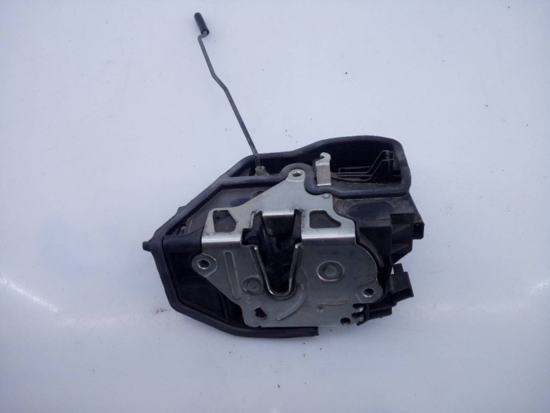 Recambio de cerradura puerta delantera izquierda para bmw serie 1 berlina (e81/e87) 118d referencia OEM IAM   E1-A3-12-2