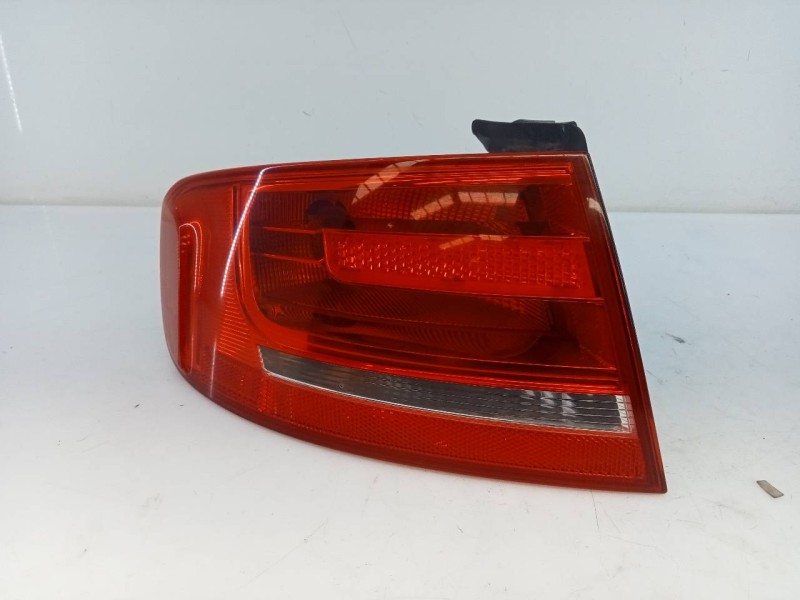 Recambio de piloto trasero izquierdo para audi a4 ber. (b8) básico referencia OEM IAM   E1-B6-39-1