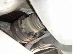 TRANSMISION TRASERA IZQUIERDA 