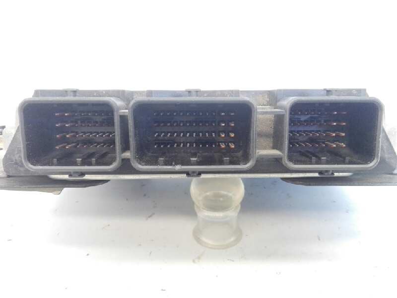Recambio de centralita motor uce para peugeot 307 break / sw (s1) sw pack referencia OEM IAM 0281011627 9651128880 E3-B2-29-3