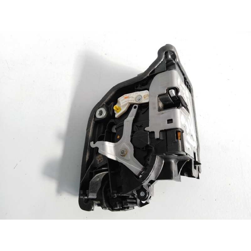 Recambio de cerradura puerta trasera derecha para bmw serie x1 (f48) sdrive18d referencia OEM IAM 51227281940 18283810 E1-A3-8-2