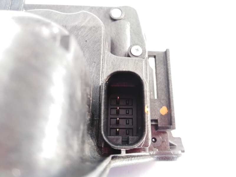 Recambio de cerradura puerta trasera derecha para bmw serie x1 (f48) sdrive18d referencia OEM IAM 51227281940 18283810 E1-A3-8-2