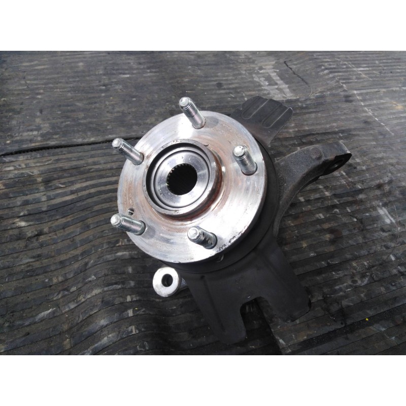 Recambio de mangueta delantera izquierda para kia carens ( ) drive referencia OEM IAM   P1-B5-28