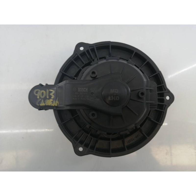 Recambio de ventilador calefaccion para kia carens ( ) drive referencia OEM IAM F00S3B2474  E3-A3-10-4
